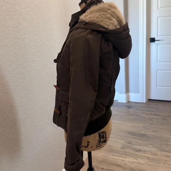 ABERCROMBIE Y2K FAUX FUR UTILITY JACKET - Picture 3 of 12